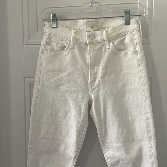 MOTHER The Insider Crop Step Fray White Jeans - Picture 2 of 8